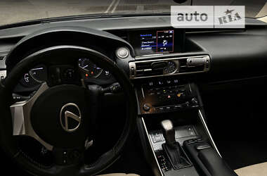 Седан Lexus IS 2013 в Киеве