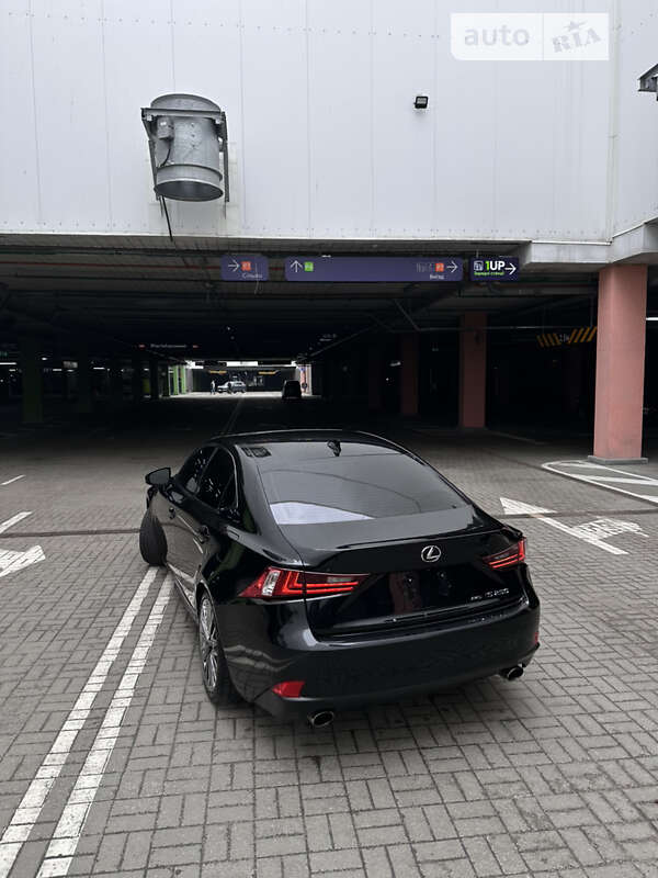 Седан Lexus IS 2013 в Києві фото 44 Седан Lexus IS 2013 в Києві