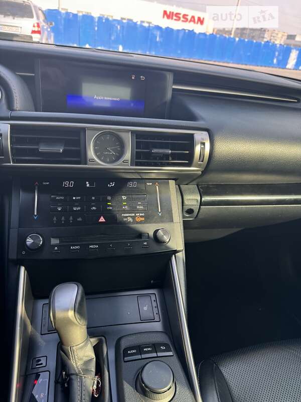 Седан Lexus IS 2013 в Одессе фото 32 Седан Lexus IS 2013 в Одессе