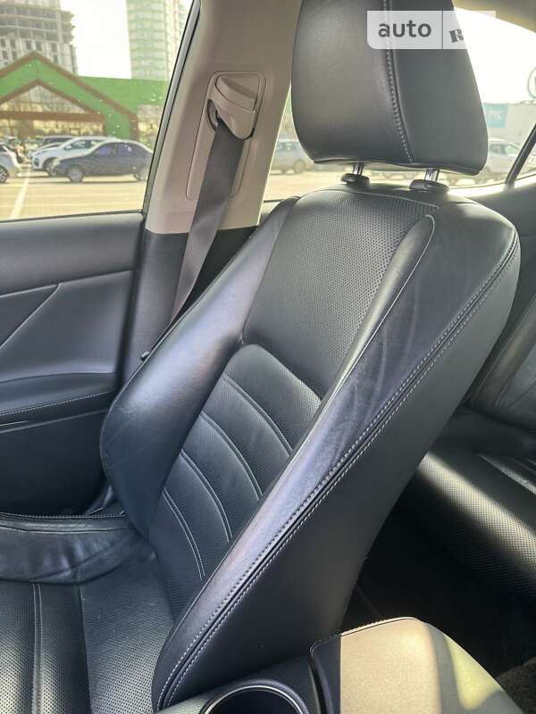 Седан Lexus IS 2013 в Одессе фото 17 Седан Lexus IS 2013 в Одессе
