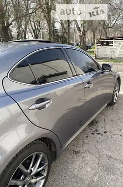 Lexus IS 2012