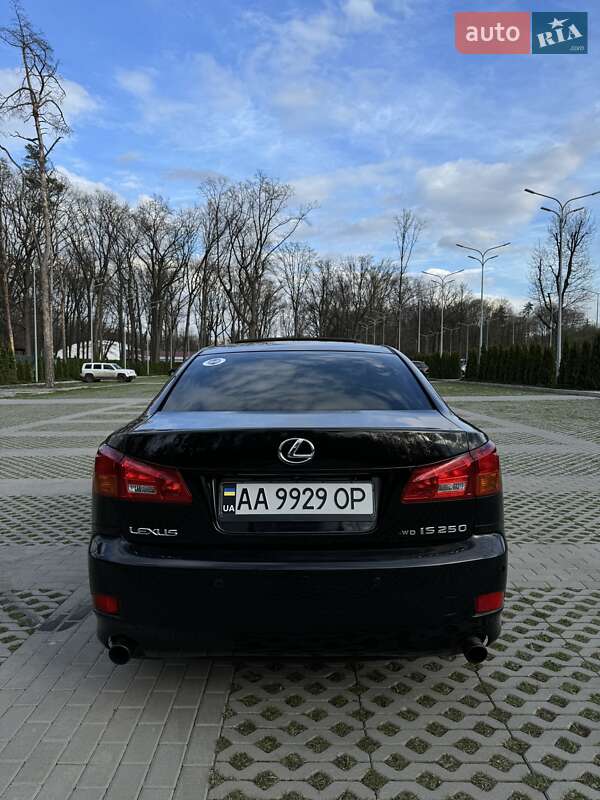 Седан Lexus IS 2006 в Харькове