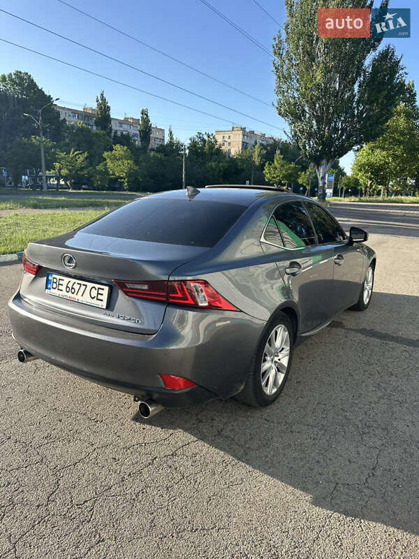 Седан Lexus IS 2014 в Николаеве