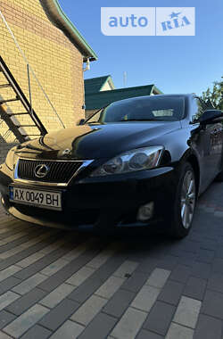 Седан Lexus IS 2010 в Лозовій