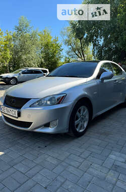 Седан Lexus IS 2007 в Чернівцях