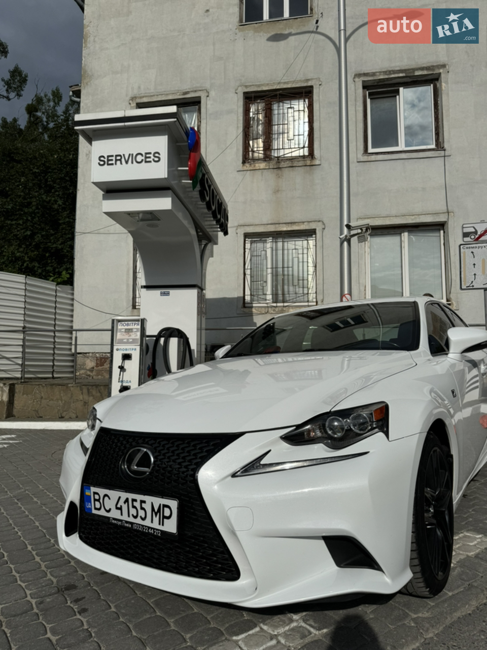 2017 Lexus IS - мініатюра 24
