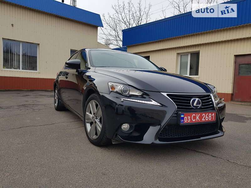 Седан Lexus IS 2014 в Черкассах