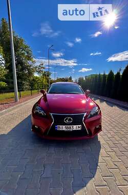 Седан Lexus IS 2008 в Кременчуці