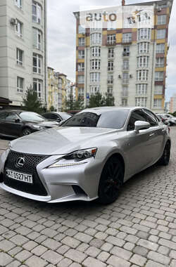 Седан Lexus IS 2016 в Киеве