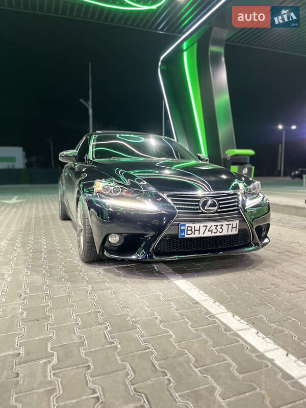Седан Lexus IS 2013 в Одессе