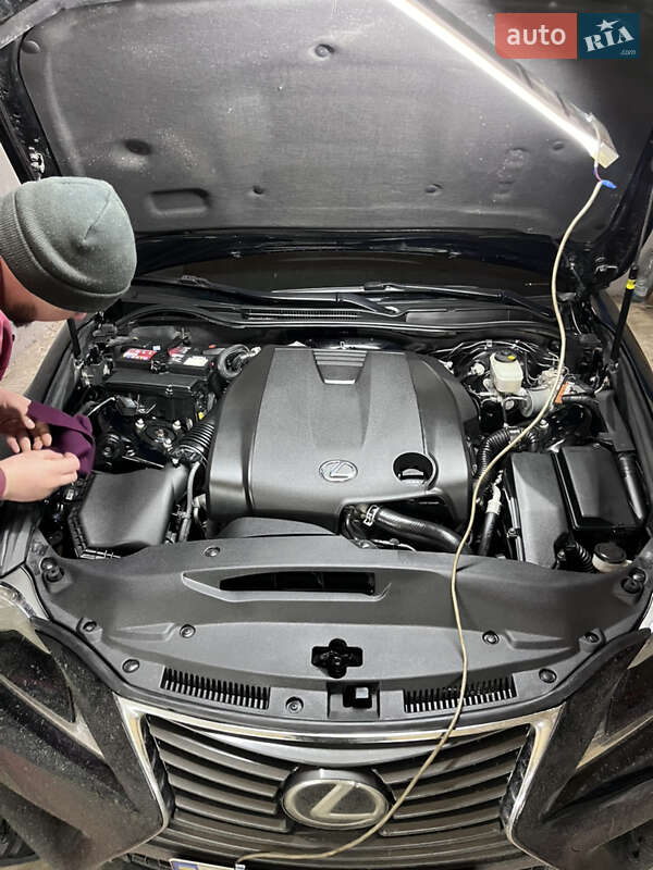 Седан Lexus IS 2013 в Одессе