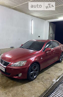 Седан Lexus IS 2007 в Берегомету