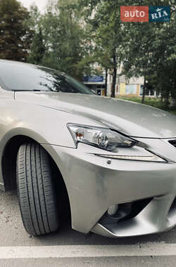 Седан Lexus IS 2013 в Рівному