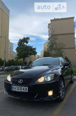 Седан Lexus IS 2007 в Киеве