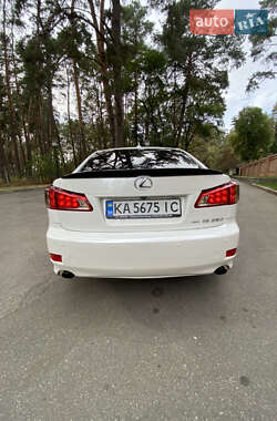 Седан Lexus IS 2012 в Чернігові