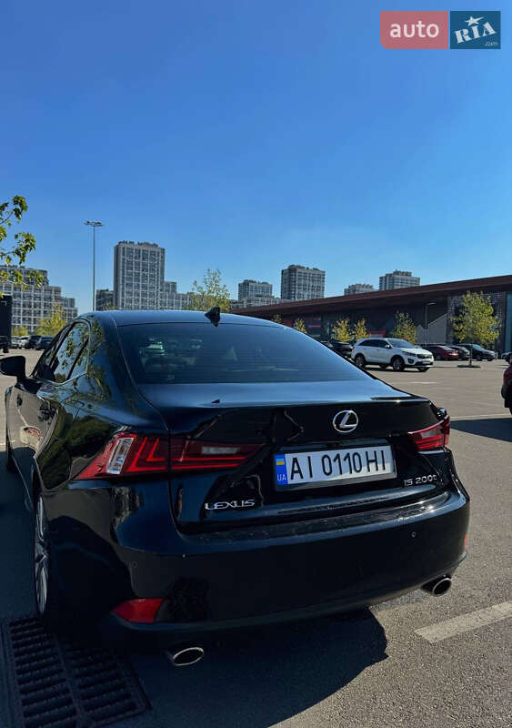 Седан Lexus IS 2016 в Киеве фото 8 Седан Lexus IS 2016 в Киеве