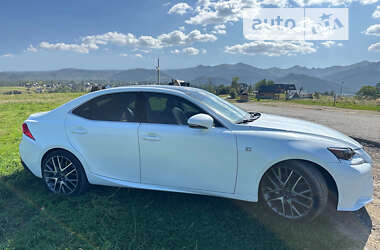 Седан Lexus IS 2016 в 