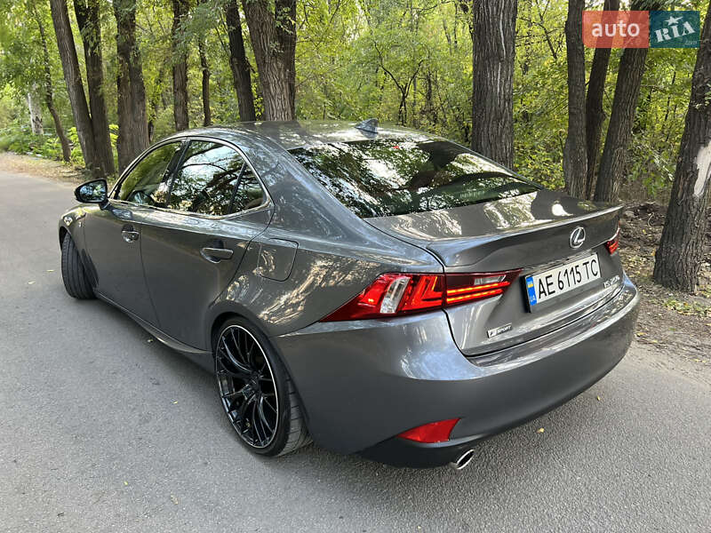Седан Lexus IS 2014 в Каменском фото 17 Седан Lexus IS 2014 в Каменском