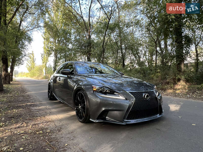 Седан Lexus IS 2014 в Каменском фото 24 Седан Lexus IS 2014 в Каменском