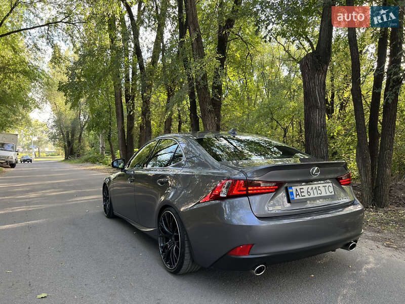 Седан Lexus IS 2014 в Каменском фото 43 Седан Lexus IS 2014 в Каменском