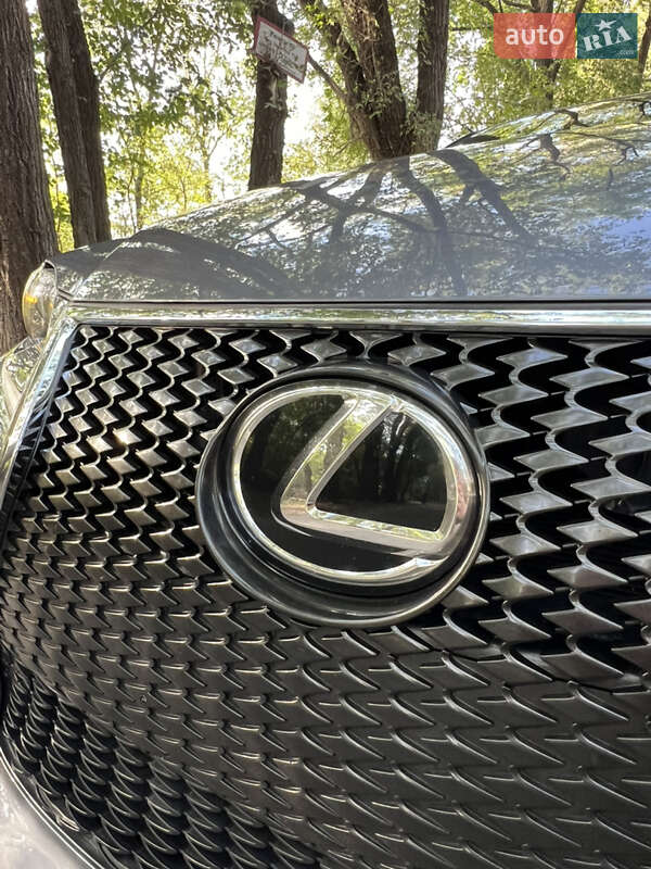 Седан Lexus IS 2014 в Каменском фото 50 Седан Lexus IS 2014 в Каменском