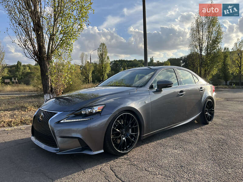 Седан Lexus IS 2014 в Каменском фото 161 Седан Lexus IS 2014 в Каменском