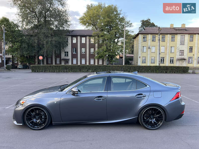 Седан Lexus IS 2014 в Каменском фото 170 Седан Lexus IS 2014 в Каменском