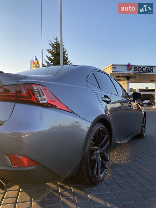 Седан Lexus IS 2013 в Одессе