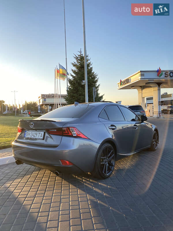 Седан Lexus IS 2013 в Одессе