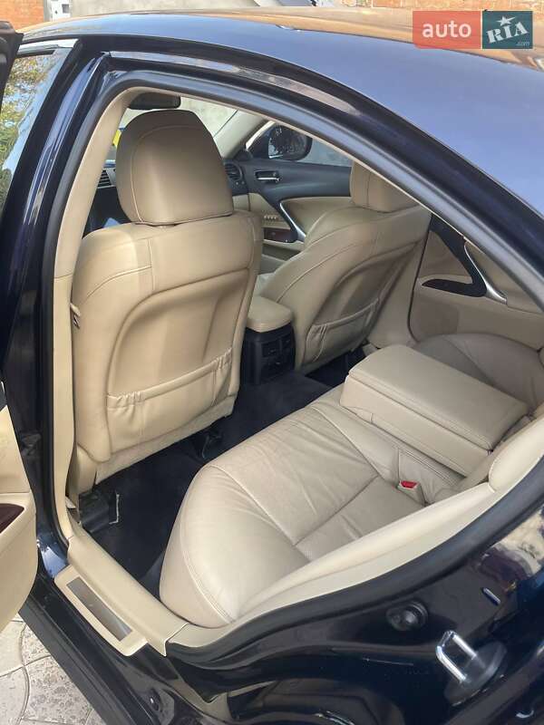 Седан Lexus IS 2007 в Харькове