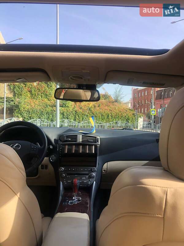 Седан Lexus IS 2007 в Харькове