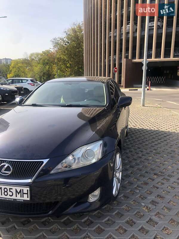 Седан Lexus IS 2007 в Харькове