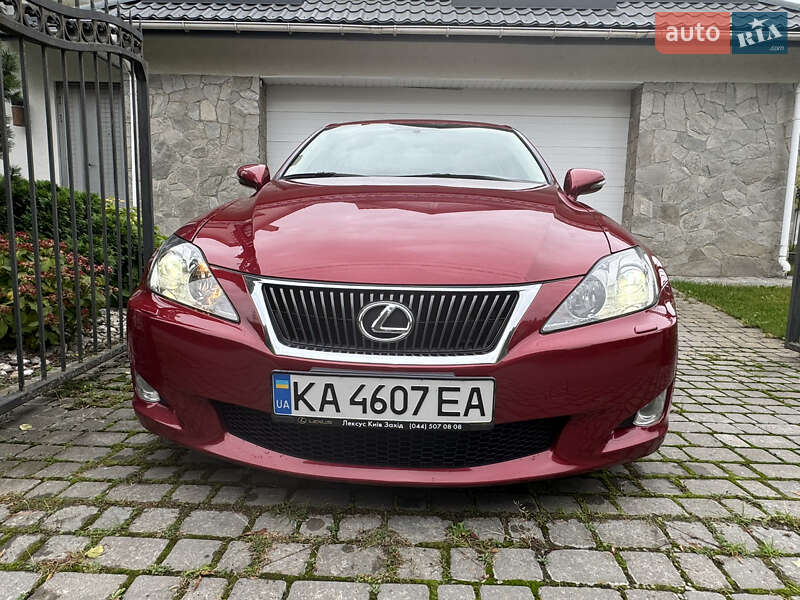 Седан Lexus IS 2010 в Киеве фото 12 Седан Lexus IS 2010 в Киеве