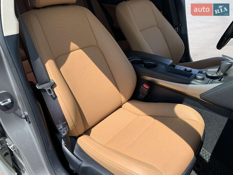 Седан Lexus IS 2018 в Одессе