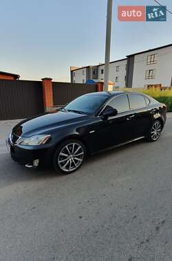 Седан Lexus IS 2007 в Виннице