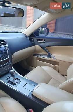 Седан Lexus IS 2007 в 