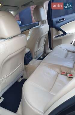 Седан Lexus IS 2007 в 