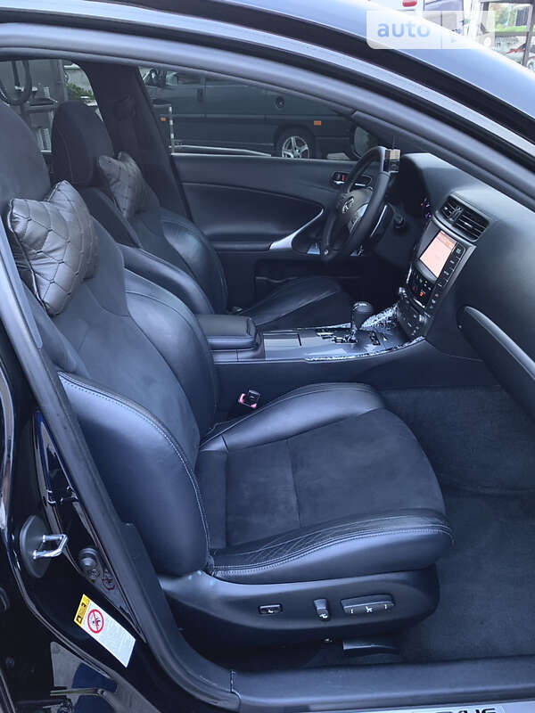 Седан Lexus IS 2012 в Львове фото 20 Седан Lexus IS 2012 в Львове
