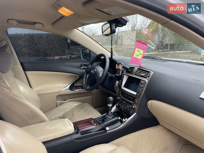 Седан Lexus IS 2006 в Харкові