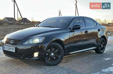 Седан Lexus IS 2006 в Ахтырке