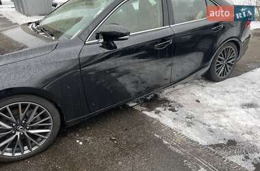 Седан Lexus IS 2015 в Киеве