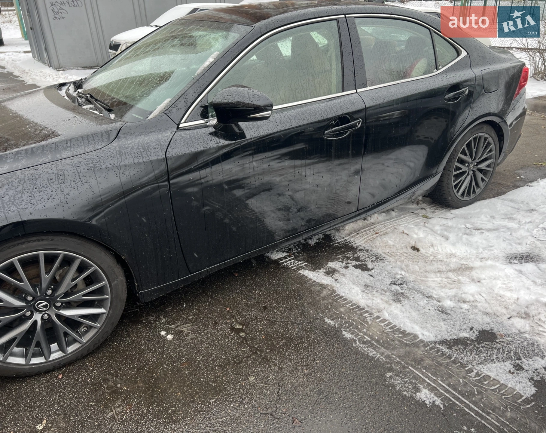 2015 Lexus IS - мініатюра 3