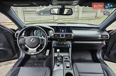 Lexus IS 2014