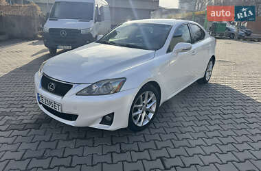 Седан Lexus IS 2013 в Чернівцях