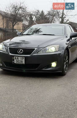 Седан Lexus IS 2007 в Киеве