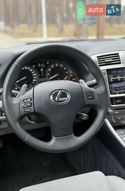 Седан Lexus IS 2007 в Киеве