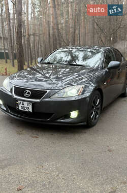 Седан Lexus IS 2007 в Киеве