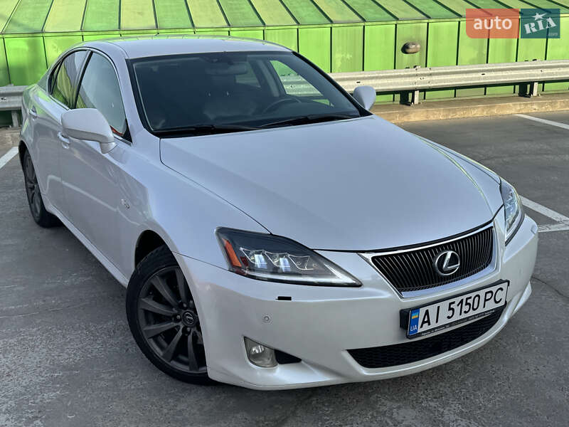 Седан Lexus IS 2008 в Києві