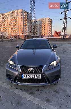 Седан Lexus IS 2014 в 