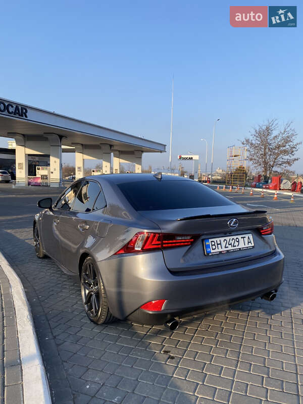 Седан Lexus IS 2013 в Одессе